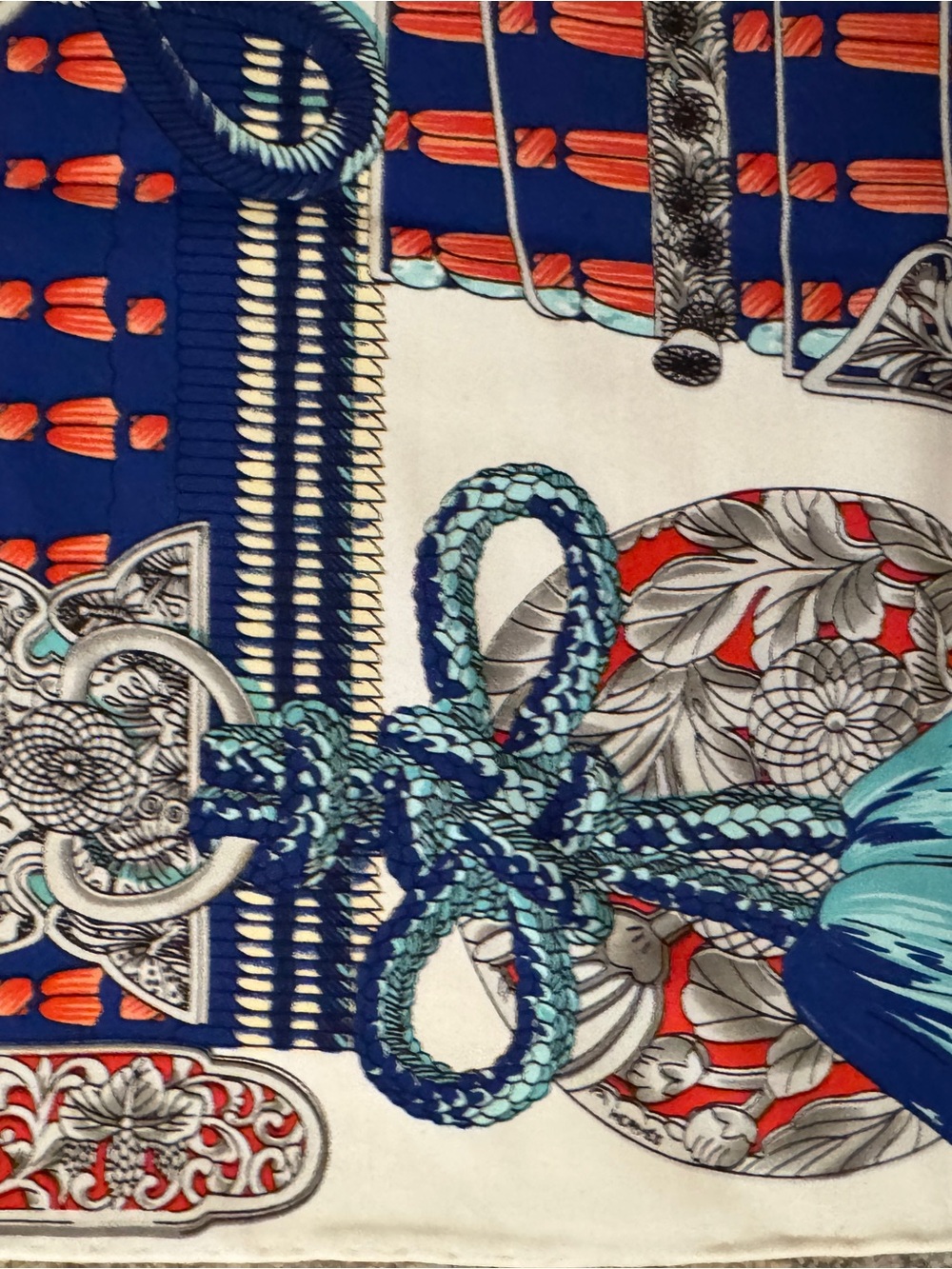 Designer-style 90cm Silk Scarf with Samurai Armor Motif in Navy & Cream New - Picture 3 of 6